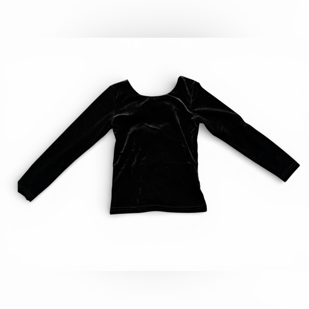 Long sleeve velvet top with bow back details